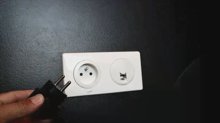 France  Power Adapter (Plug) & Outlet
