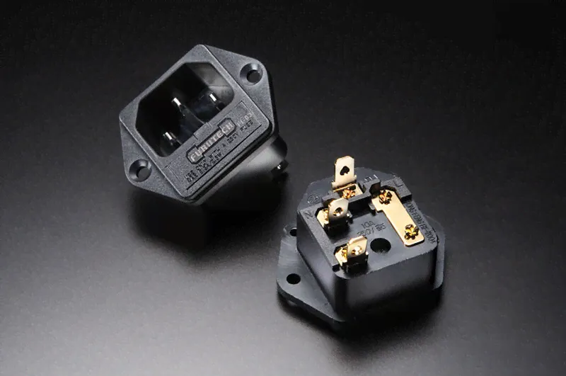 Furutech FI-03 G FI-03G Kaltgeräteeinbaustecker mit Sicherungshalter IEC Inlet