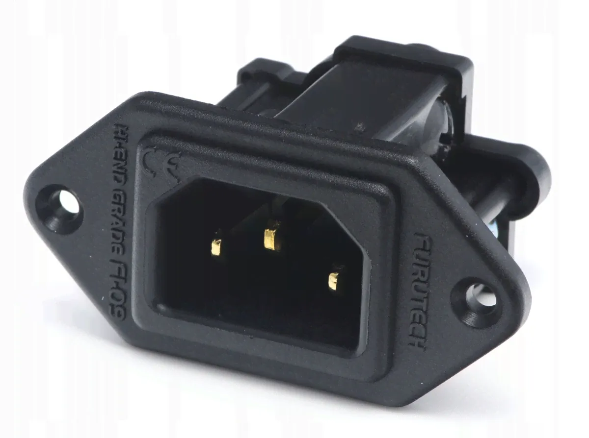 Furutech FI-09 G - розетка IEC